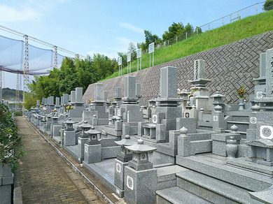 北九州市立　浅川霊園の外観