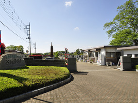 谷和原御廟の入り口