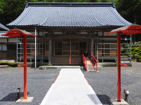 掟光寺の本堂
