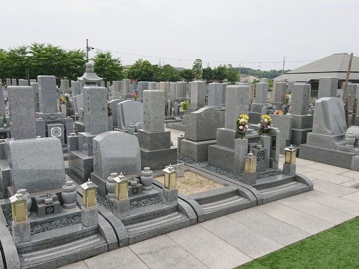 山田川霊園の墓　通常区画全体