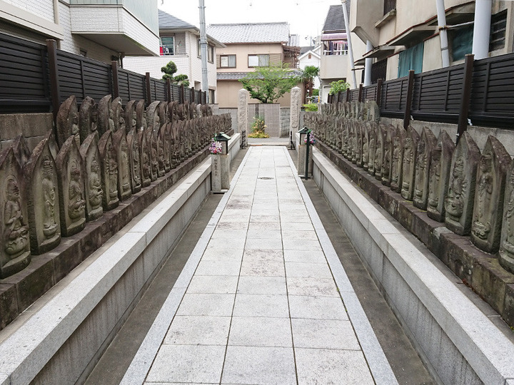 多聞院霊園　樹木葬「 いろり」　「さくら納骨堂」　「ペット供養塔」のその他イメージ