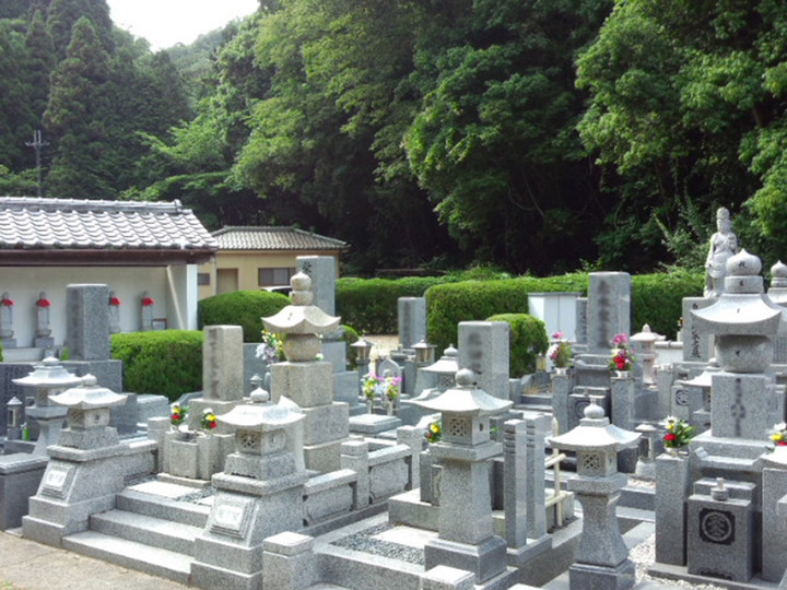 河内長野中央霊園の外観