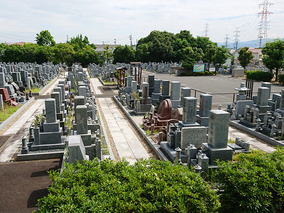 京田辺市営　大住霊園の全体写真