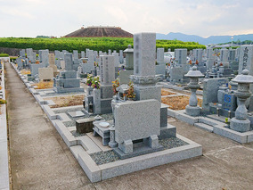 広陵町営　石塚霊園の外観