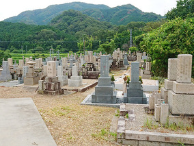 穴虫西共同墓地の墓その他イメージ