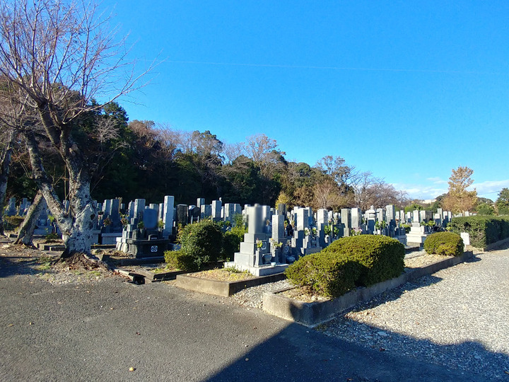 磐田市　緑ヶ丘霊園の全体写真