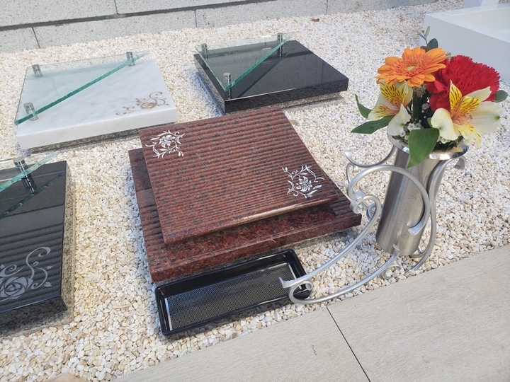 神楽坂の永代供養墓・樹木葬「真清浄寺」の樹木葬墓石