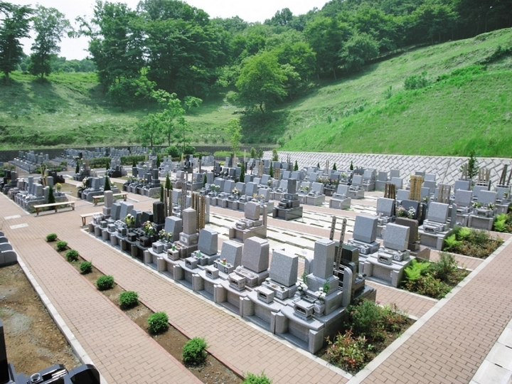 森の里霊園の墓　通常区画全体