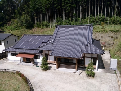 浄徳寺　シャクナゲ御廟の外観