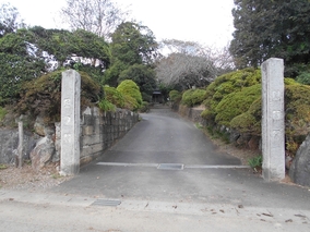 正光寺 日向霊園の入り口