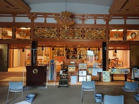 久蔵寺境内墓地の本堂