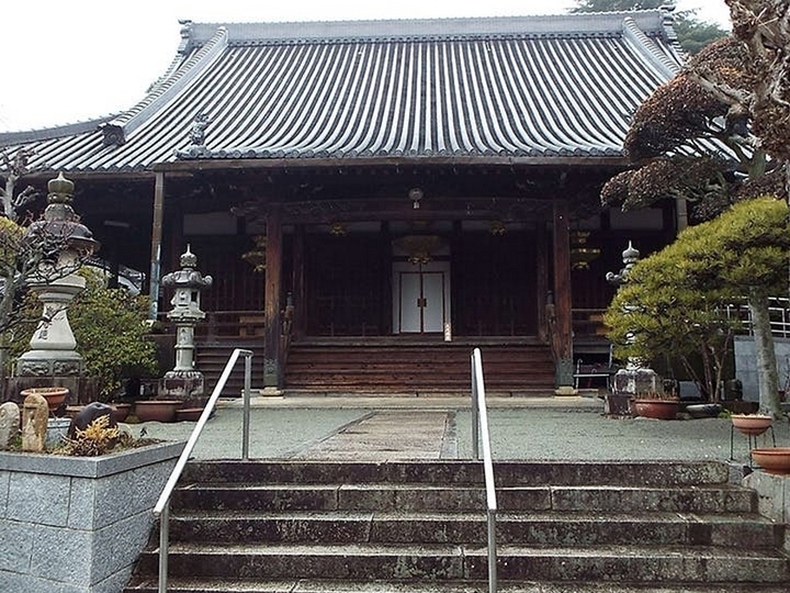 勝福寺 納骨壇『納骨永代経』の外観