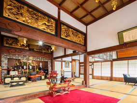 歓喜院　合祀墓の本堂