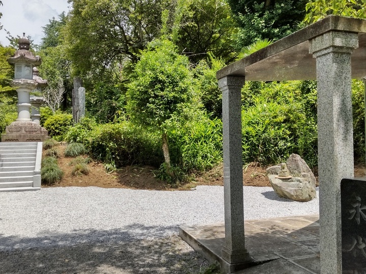 普濟寺墓地の永代供養　永代供養墓全体写真